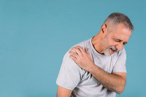 shoulder blade pain